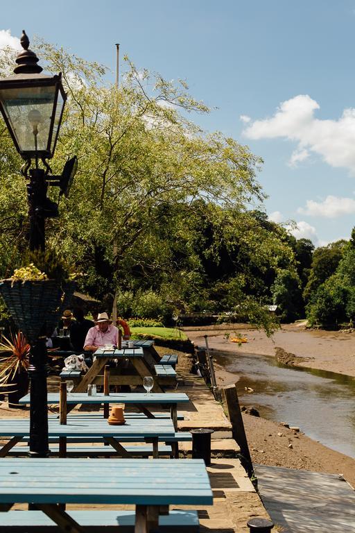 The Maltsters Arms Bed & Breakfast ทอตเนส ภายนอก รูปภาพ